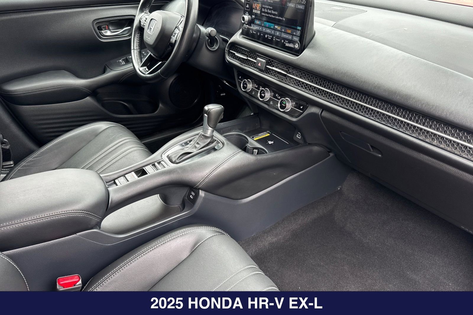 Used 2025 Honda HR-V EX-L image 17