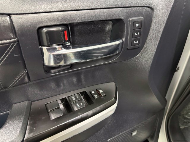 Used 2018 Toyota Tundra Platinum AWD/4WD image 19