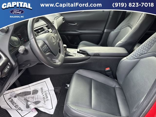 Used 2022 Lexus UX 250h w/ Premium Package image 17