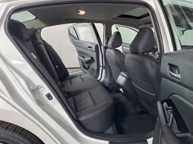 New 2025 Nissan Altima 2.5 SR w/ SR Premium Package image 48