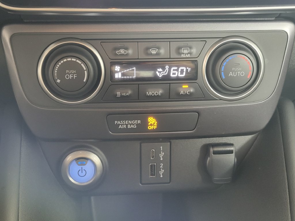 Used 2025 Nissan Leaf S FWD image 19