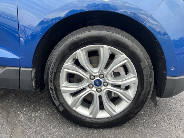 Used 2021 Ford Edge Titanium w/ Equipment Group 301A image 24