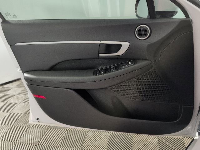 New 2026 Hyundai Sonata SEL FWD image 21
