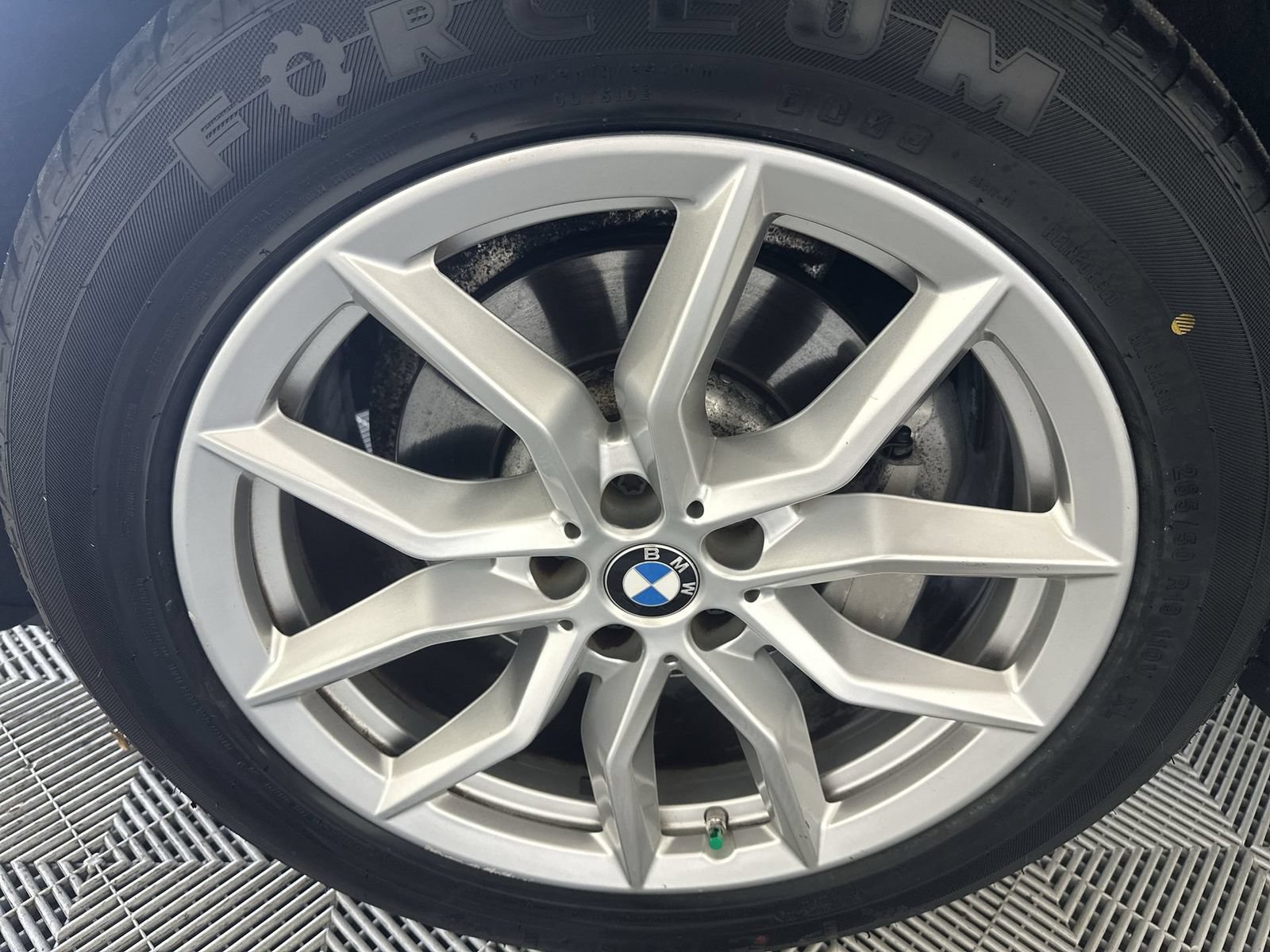 Used 2022 BMW X5 xDrive40i w/ Premium Package AWD/4WD image 10