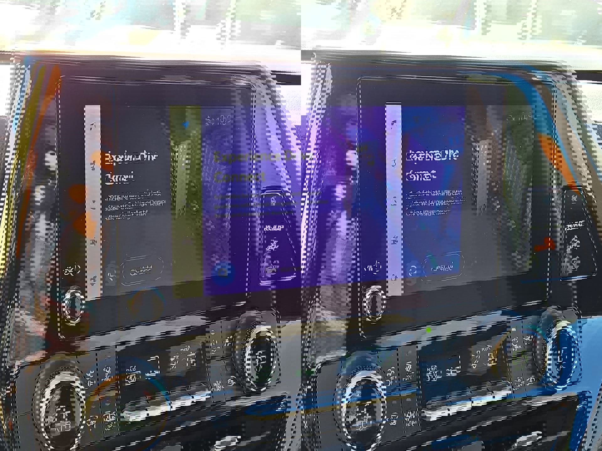 Used 2023 Toyota Highlander LE image 19