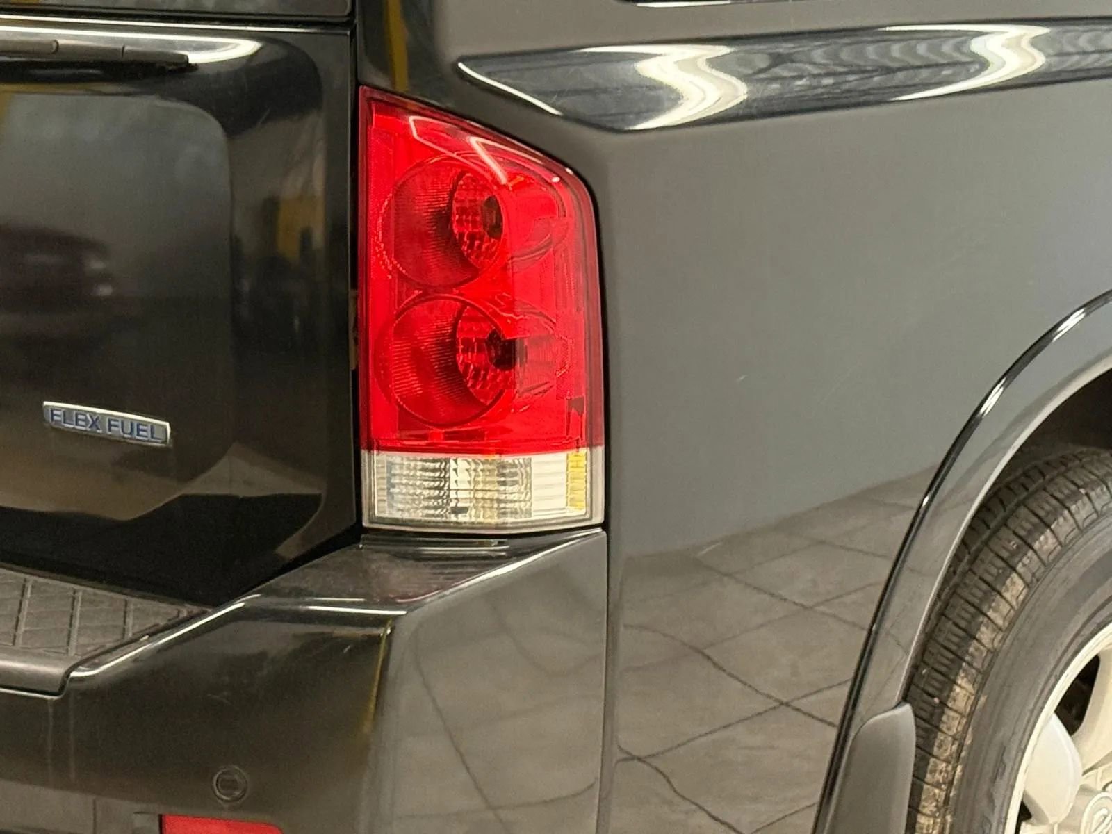 Used 2014 Nissan Armada SV image 10