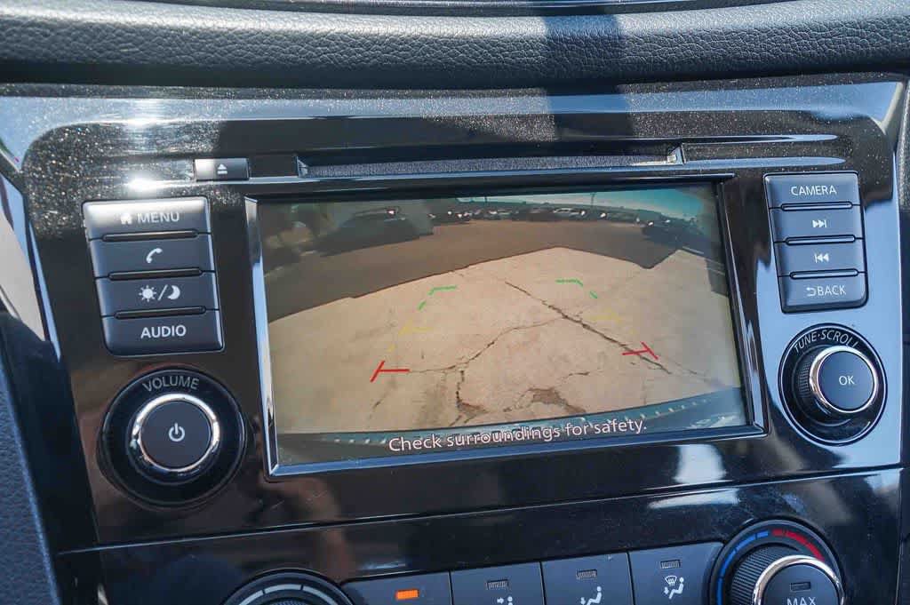 Used 2018 Nissan Rogue S AWD/4WD image 26