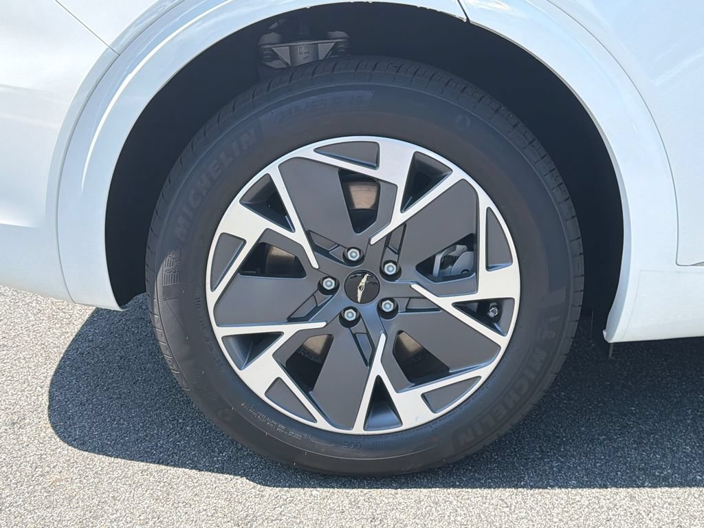 New 2027 Genesis Electrified GV70 AWD/4WD image 19