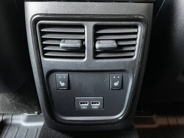 Used 2022 Dodge Charger SXT w/ Plus Group AWD/4WD image 27