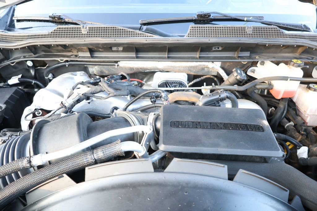 Used 2024 Chevrolet Silverado 3500 High Country w/ High Country Premium Package image 28