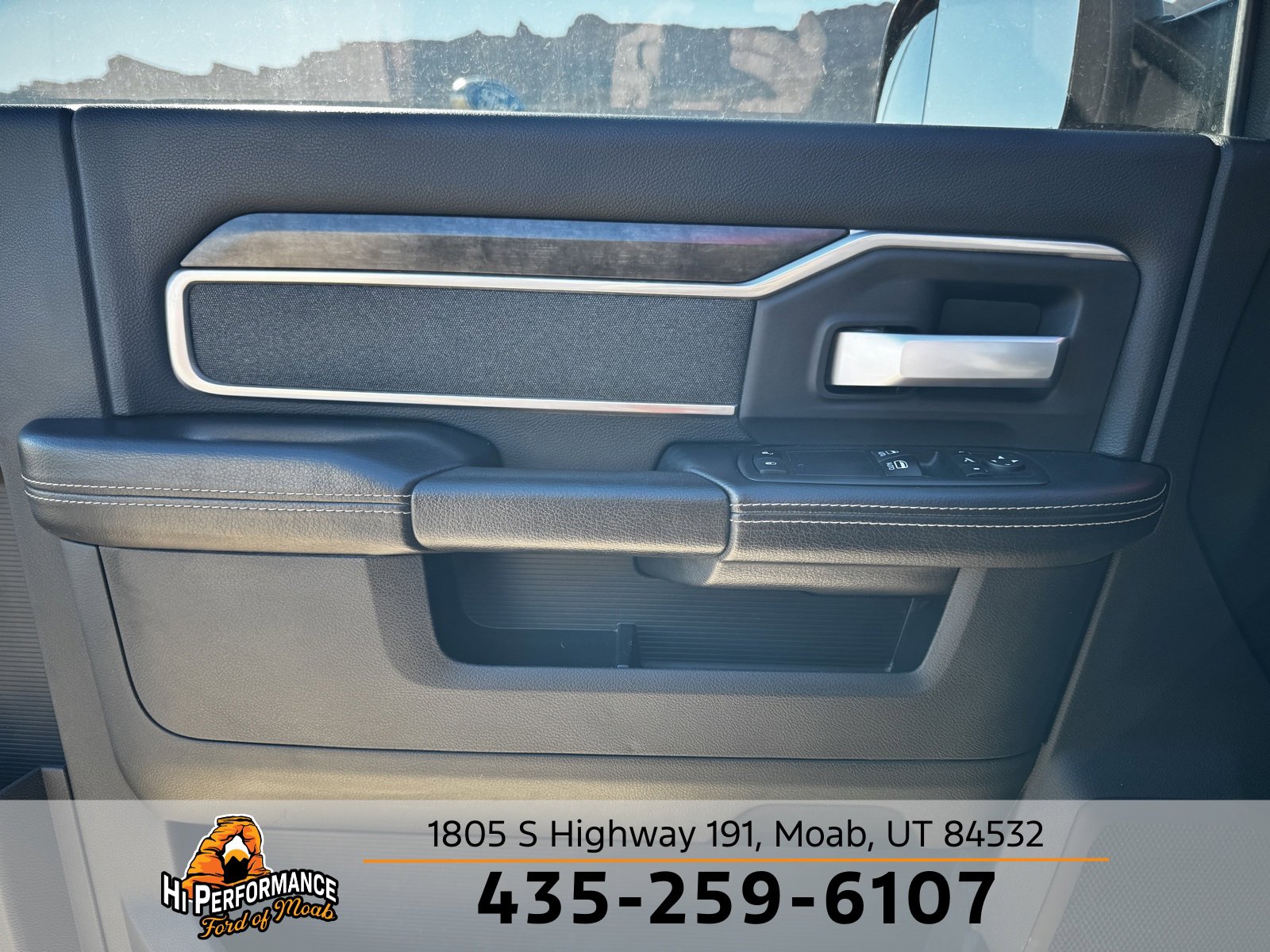 Used 2021 RAM 3500 Big Horn w/ Level B Equipment Group image 15