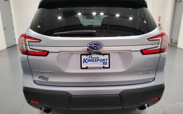 Used 2024 Subaru Ascent Limited w/ Technology Package image 5