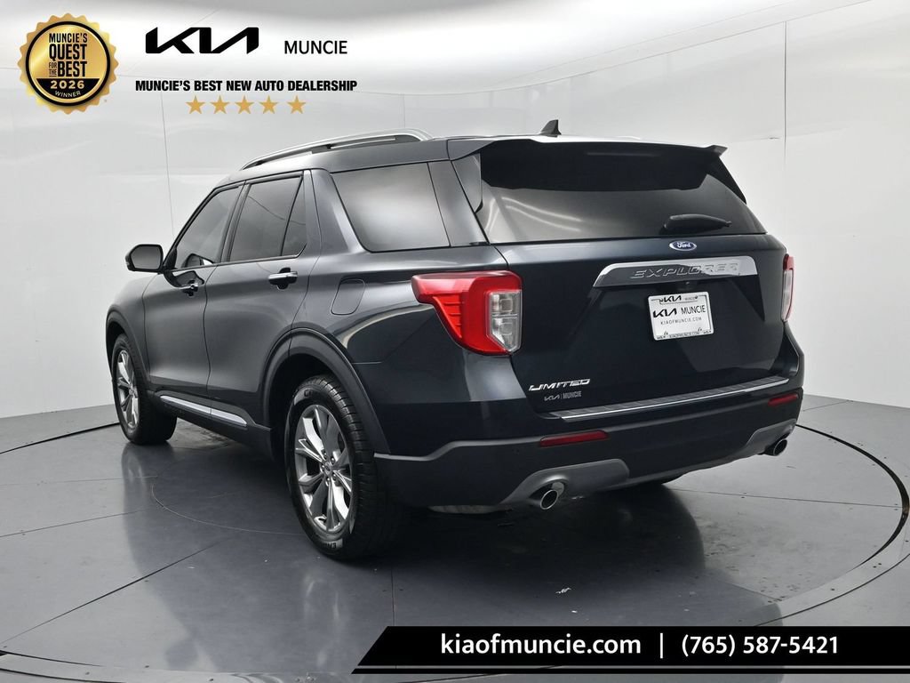 Used 2023 Ford Explorer Limited w/ Equipment Group 301A RWD image 6