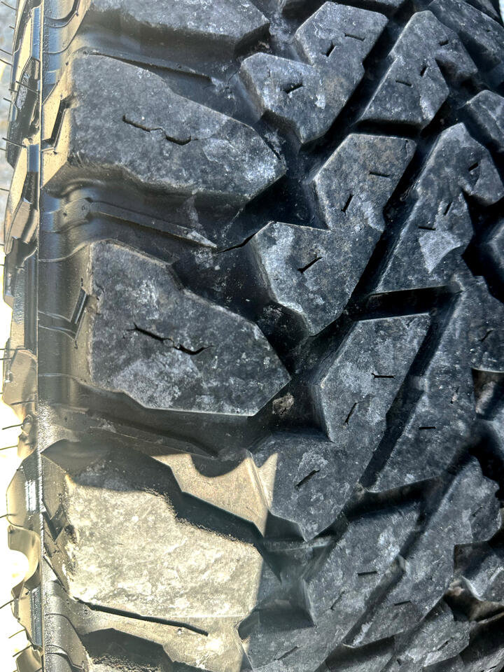 Used 2012 Ford F250 XL w/ Camper Pkg image 11