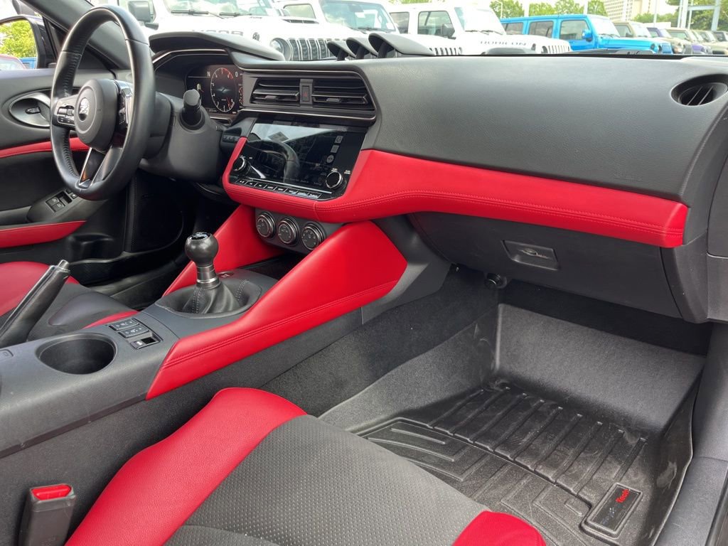 Used 2024 Nissan Z Performance w/ Floor Mat Package RWD image 42