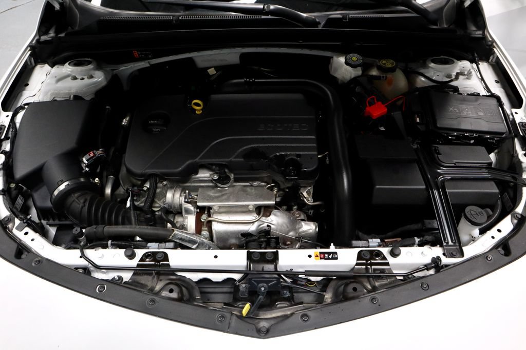 Used 2024 Chevrolet Malibu LT FWD image 16
