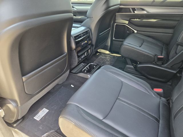 New 2026 Jeep Grand Wagoneer L Limited image 23