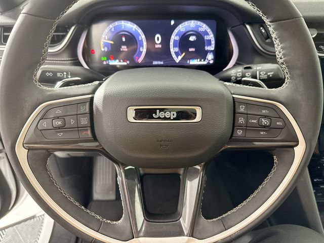 Used 2023 Jeep Grand Cherokee Altitude image 21