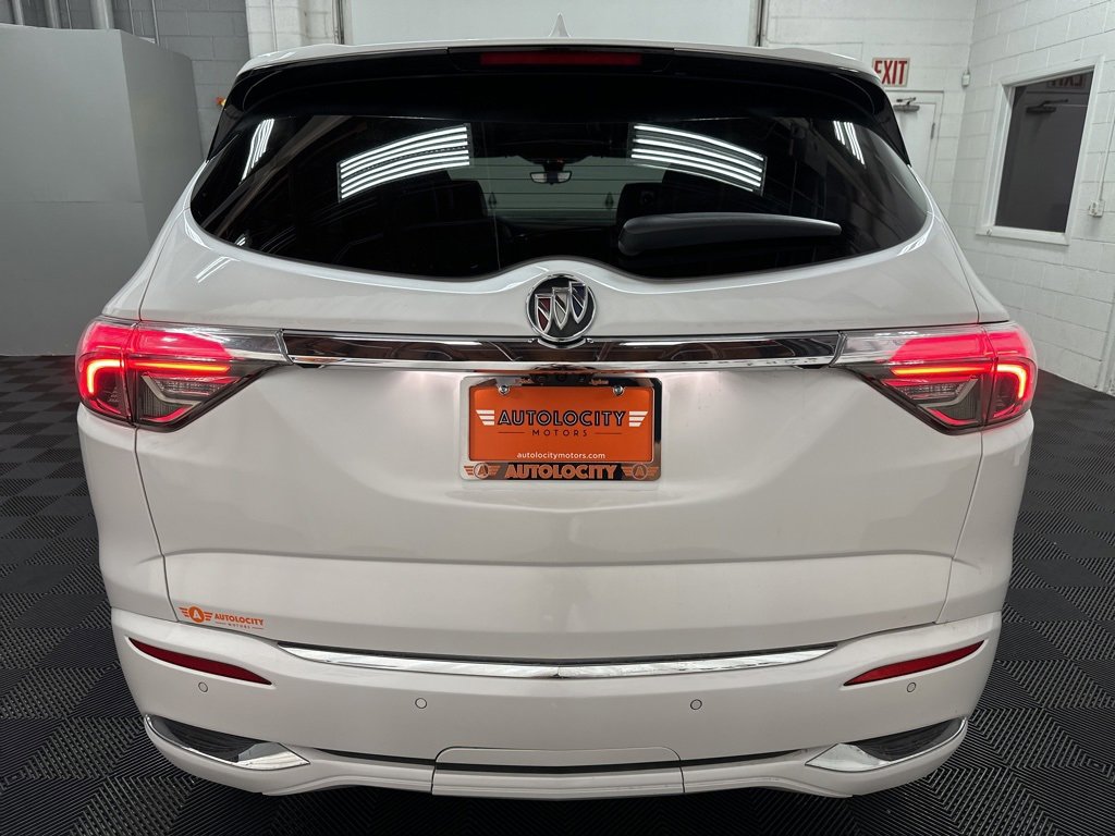 Used 2022 Buick Enclave Avenir w/ Avenir Technology Package image 8
