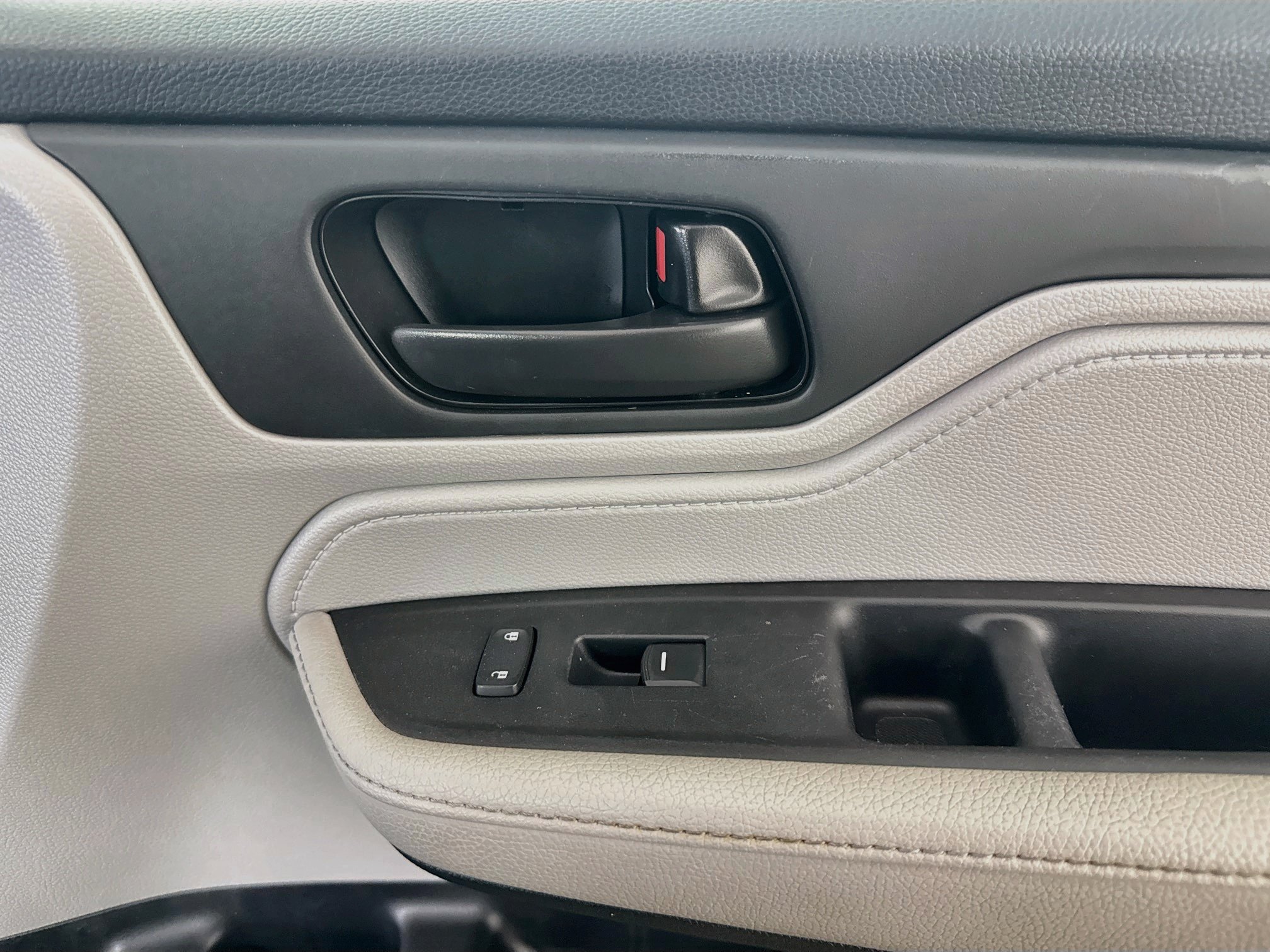 Used 2019 Honda Odyssey EX image 29