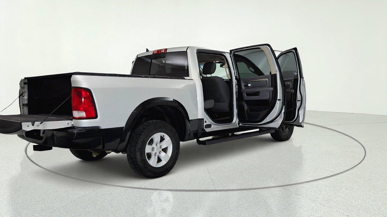 Used 2015 RAM 1500 Outdoorsman AWD/4WD image 14