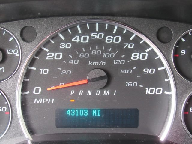 Used 2021 Chevrolet Express 3500 w/ Power Convenience Package RWD image 23