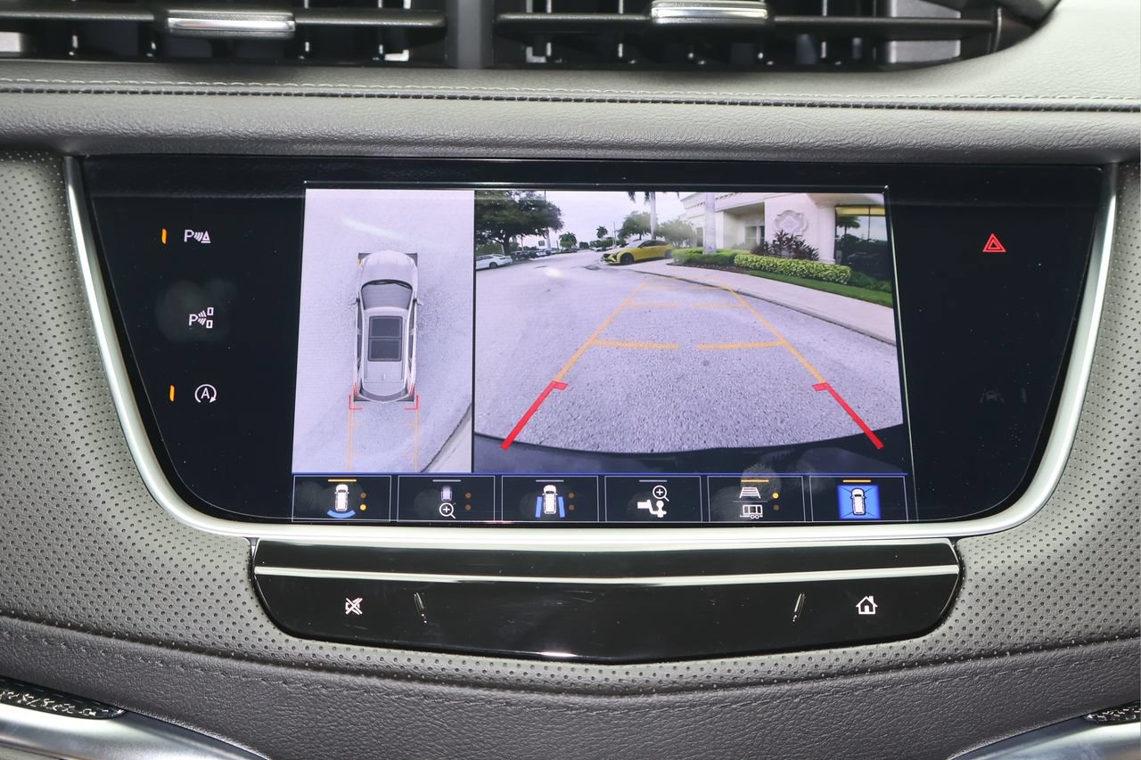New 2026 Cadillac XT5 Sportv AWD/4WD image 23
