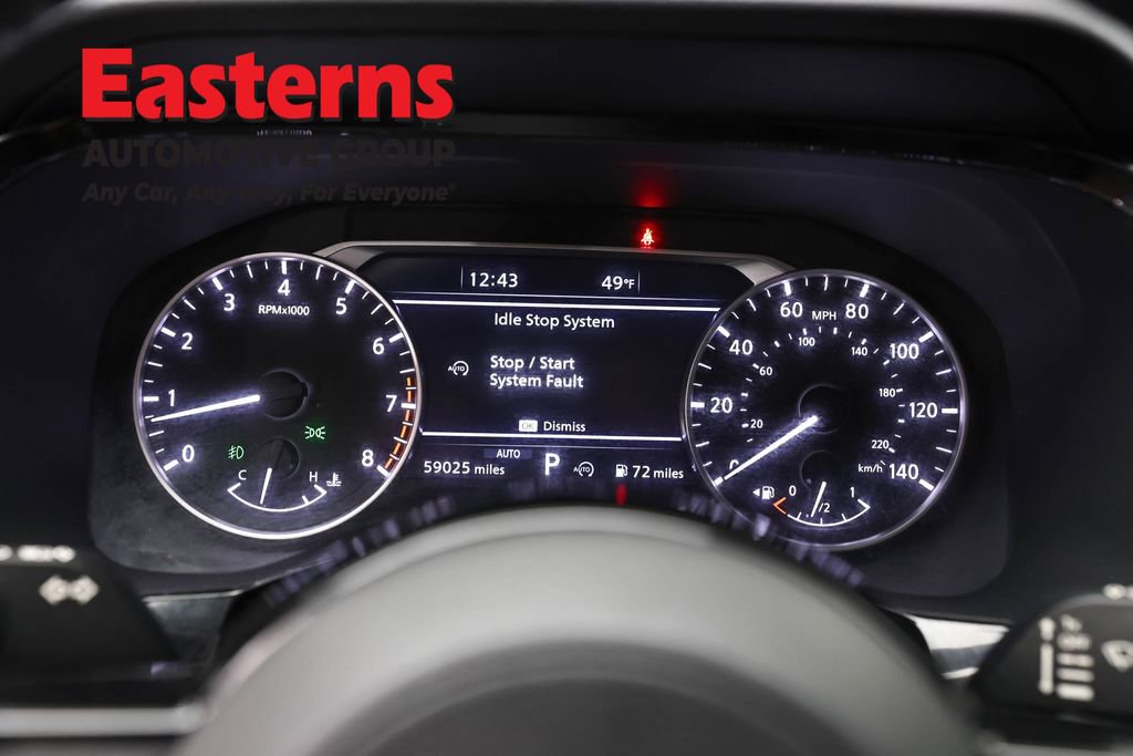 Used 2022 Nissan Pathfinder SL AWD/4WD image 18