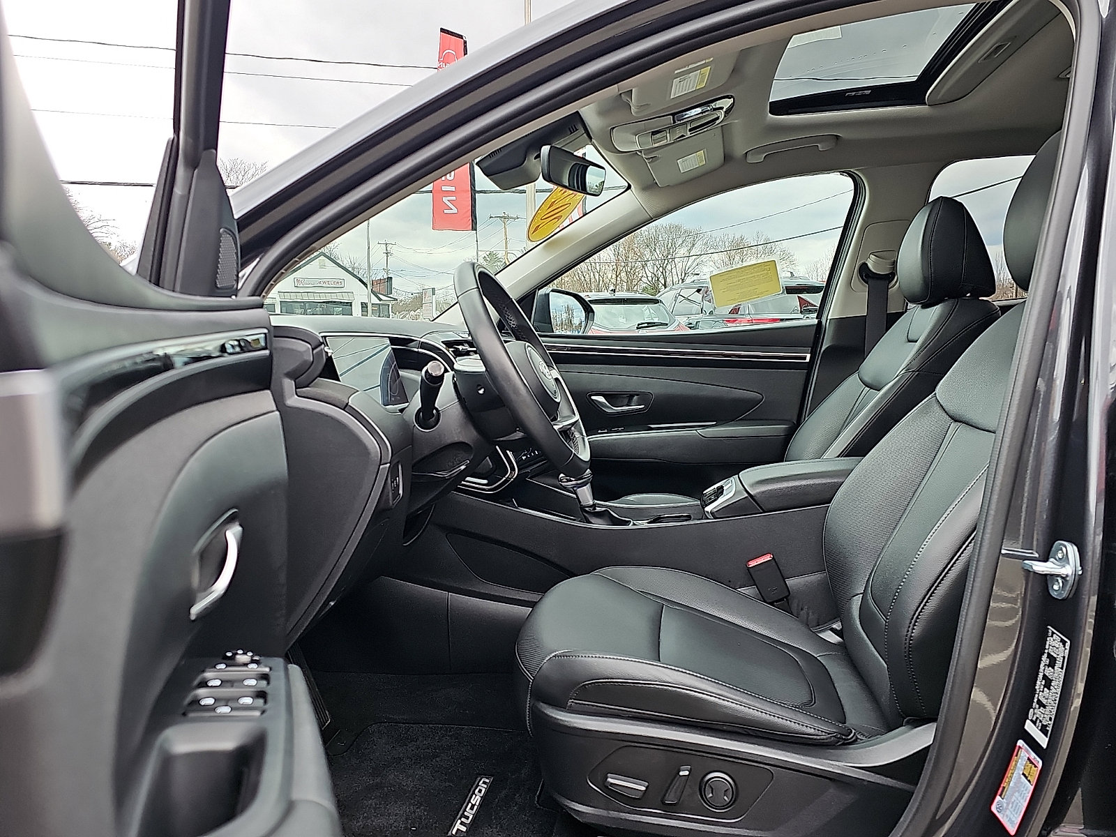 Used 2024 Hyundai Tucson SEL w/ Convenience Package image 14