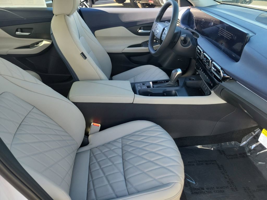 New 2026 Nissan Sentra SL w/ Floor Mat Package FWD image 11