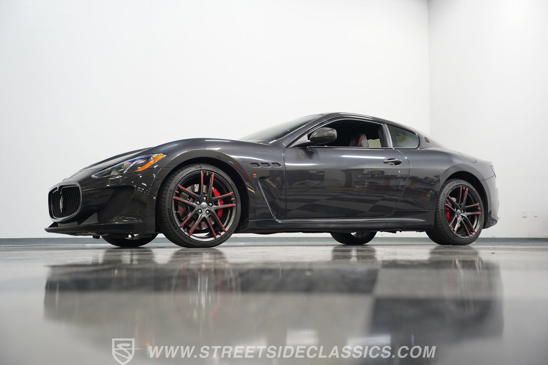 Used 2015 Maserati GranTurismo MC Centennial image 20