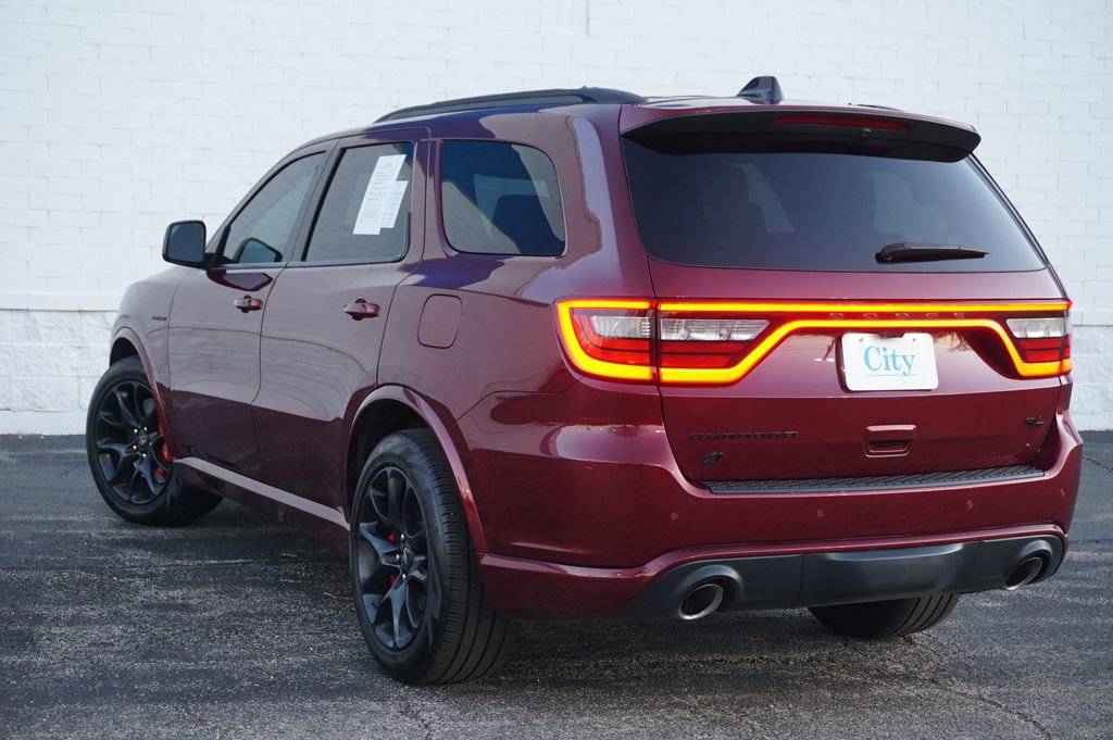 Used 2023 Dodge Durango R/T w/ Tow 'N Go Package AWD/4WD image 7