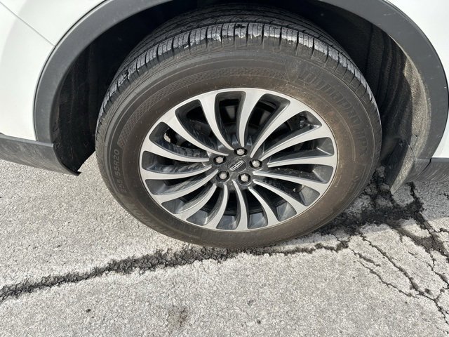 Used 2023 Lincoln Aviator AWD w/ Premium Package image 11