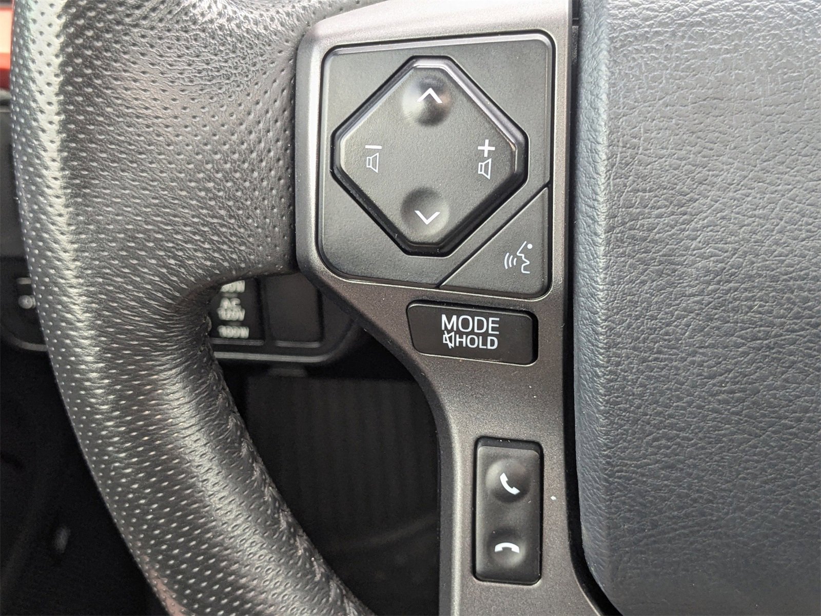 Used 2020 Toyota Tacoma TRD Off-Road image 26