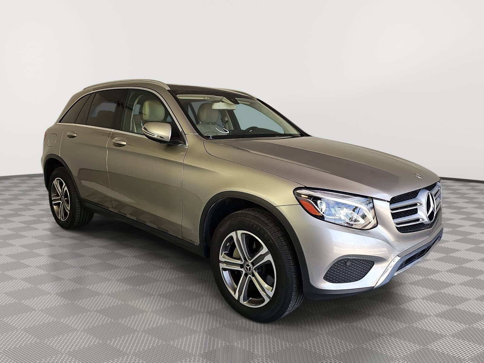 Used 2019 Mercedes-Benz GLC 300 w/ Premium Package video 2