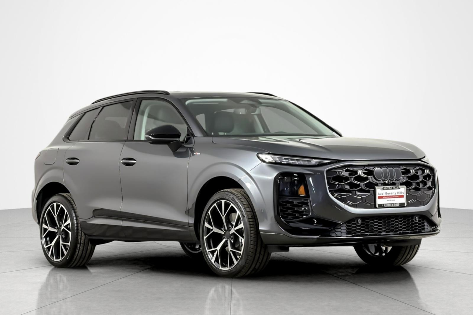 New 2026 Audi Q3 quattro 2.0T video 2