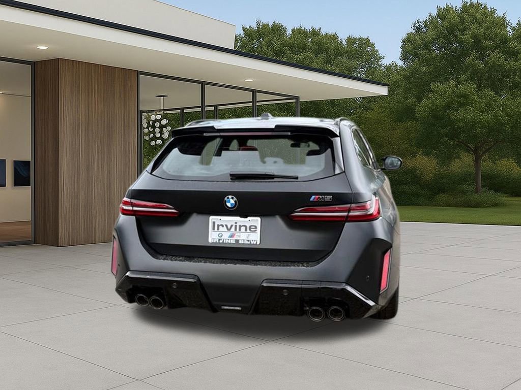 New 2026 BMW M5 Touring image 9