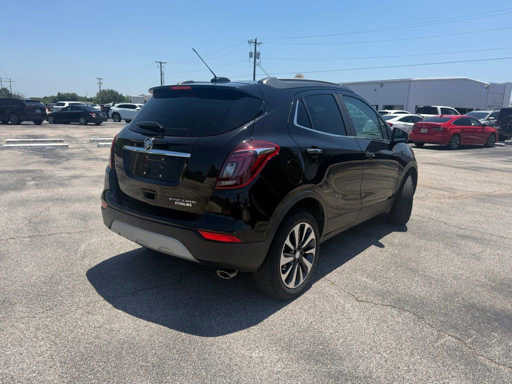 Used 2021 Buick Encore Preferred w/ Safety Package FWD image 3