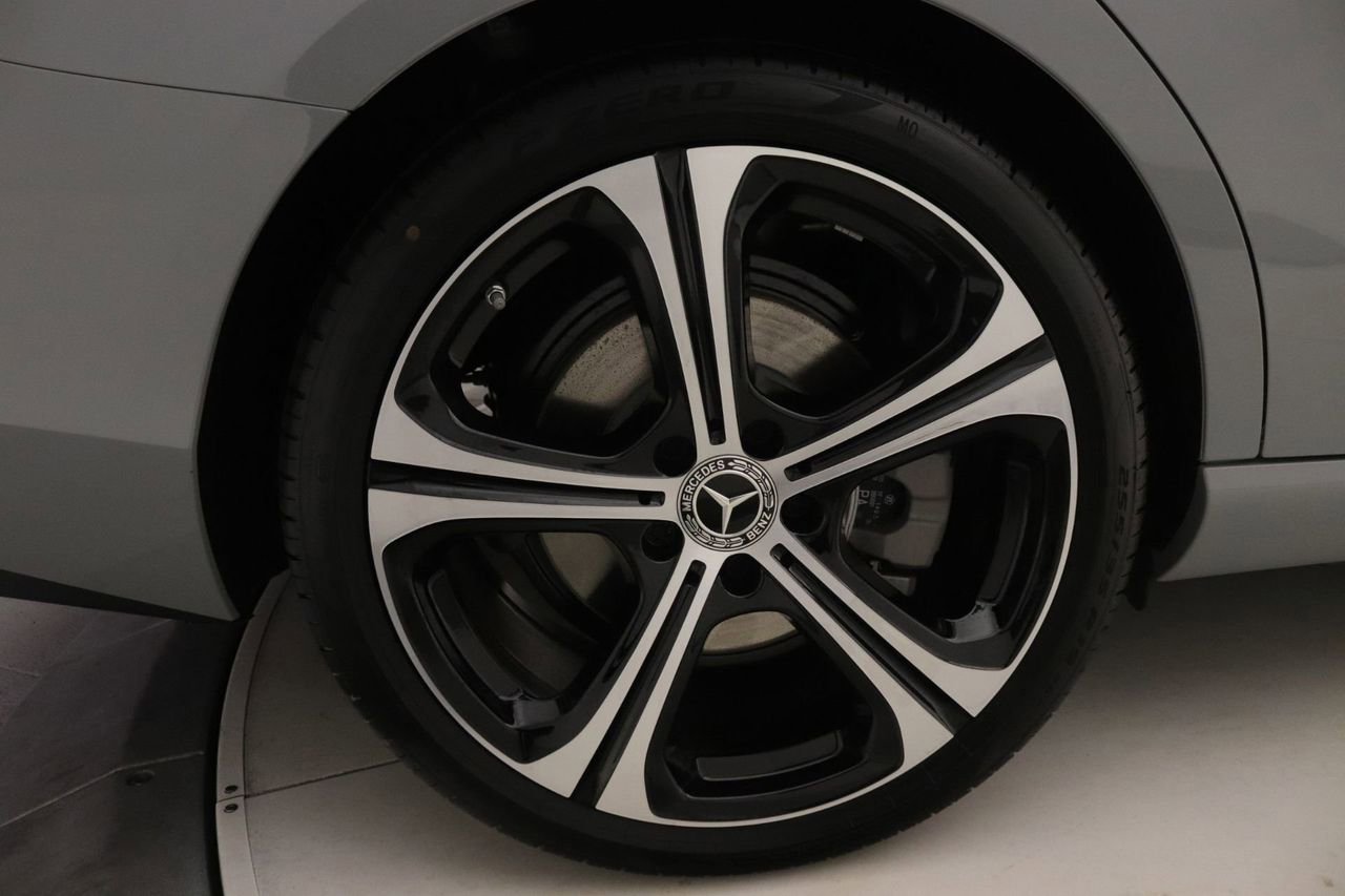 New 2026 Mercedes-Benz C 300 Sedan image 14