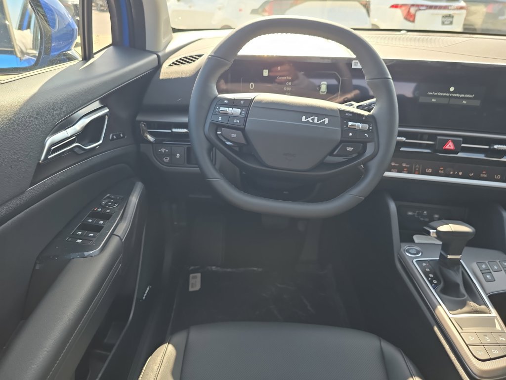 New 2026 Kia Sportage SX AWD/4WD image 13