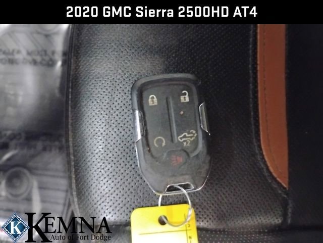 Used 2020 GMC Sierra 2500 AT4 w/ AT4 Preferred Package image 32