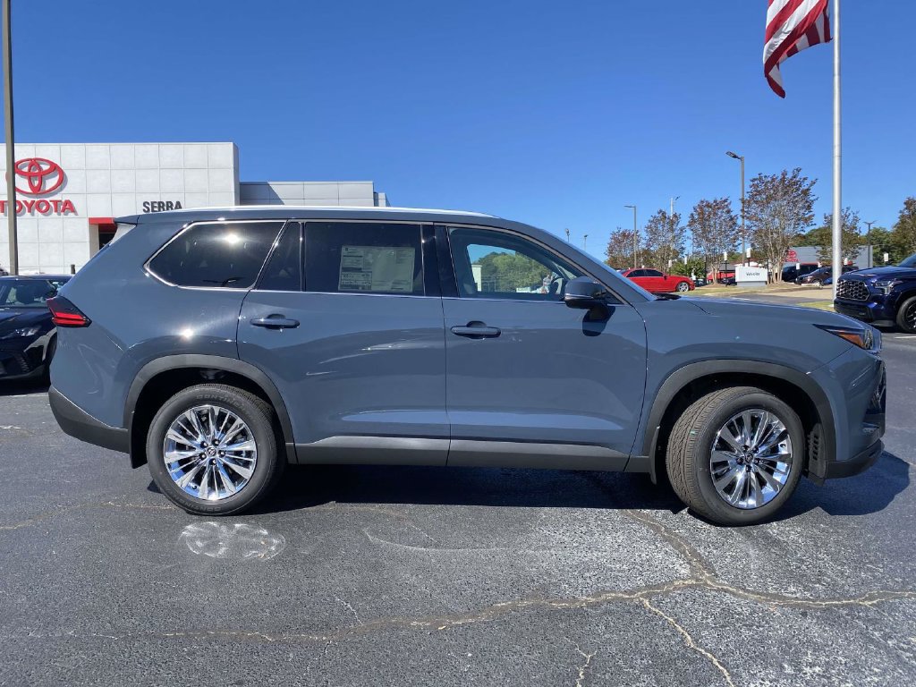 New 2026 Toyota Grand Highlander AWD image 2