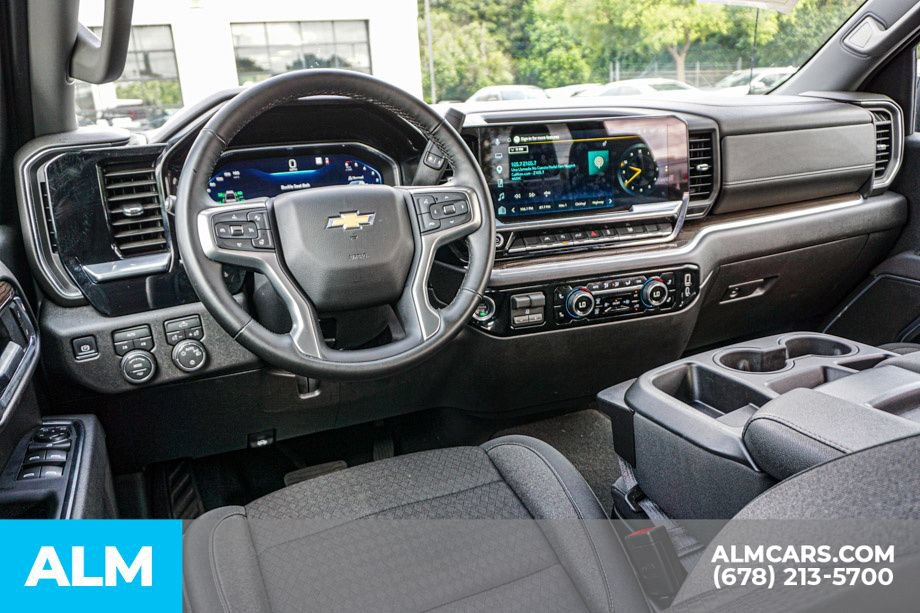 Used 2026 Chevrolet Silverado 1500 LT AWD/4WD image 26