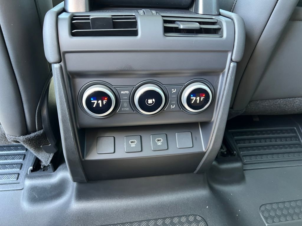 New 2025 Land Rover Defender 110 S image 24