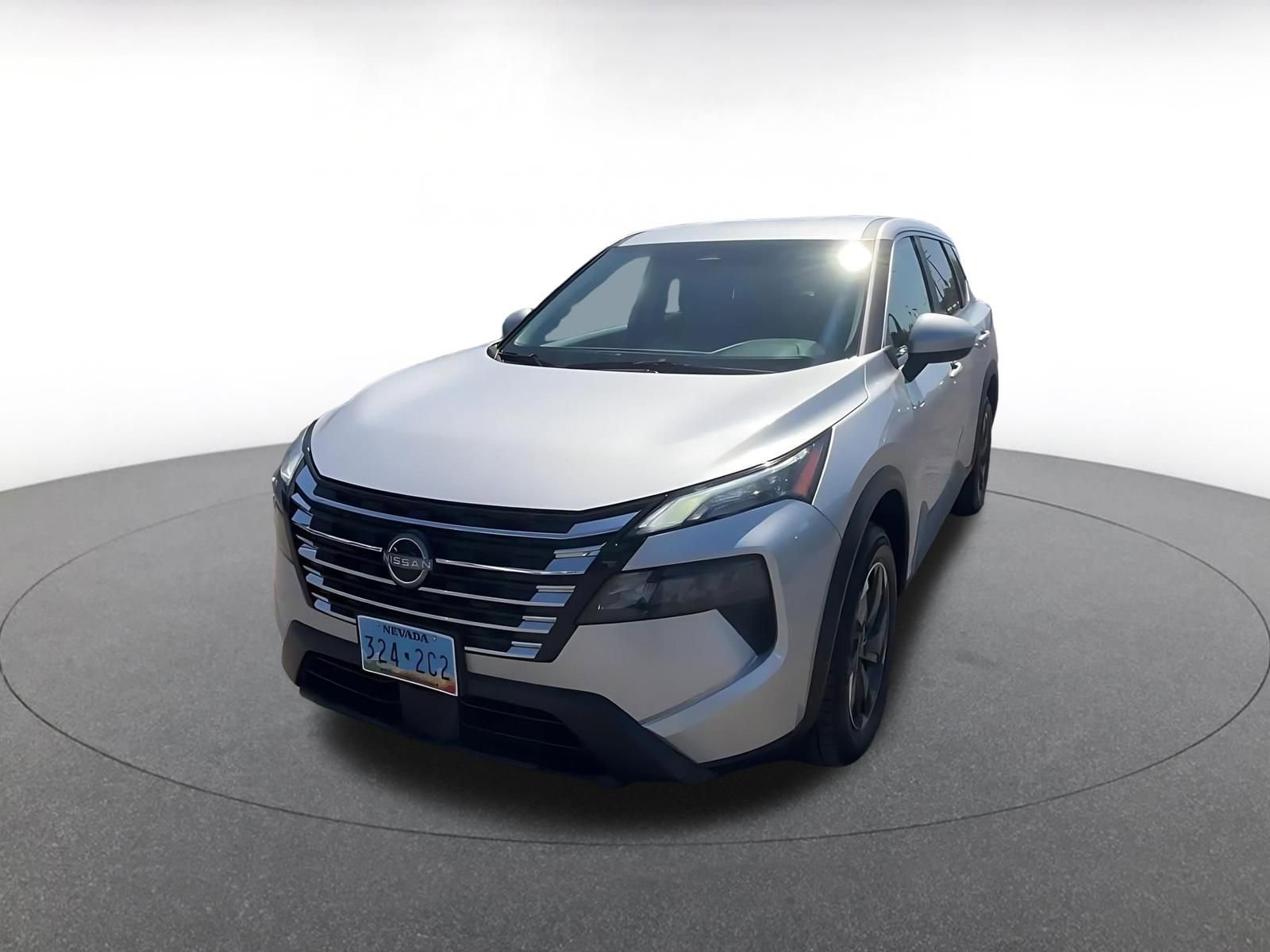 Used 2025 Nissan Rogue SV FWD image 7