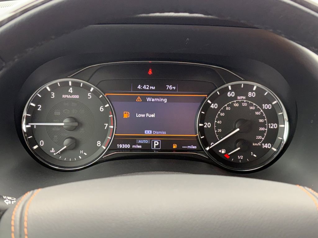 Used 2024 INFINITI QX80 Sensory w/ Cargo Package AWD/4WD image 14