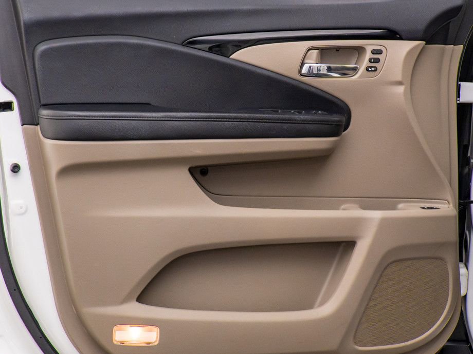 Certified 2021 Honda Pilot Touring image 15