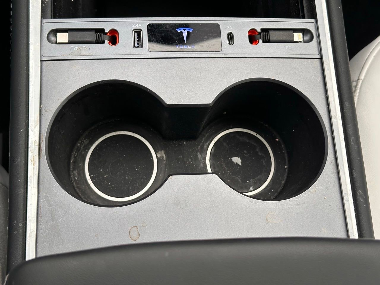 Used 2024 Tesla Model Y Long Range image 30