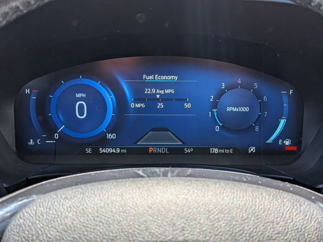 Used 2021 Ford Escape Titanium image 11