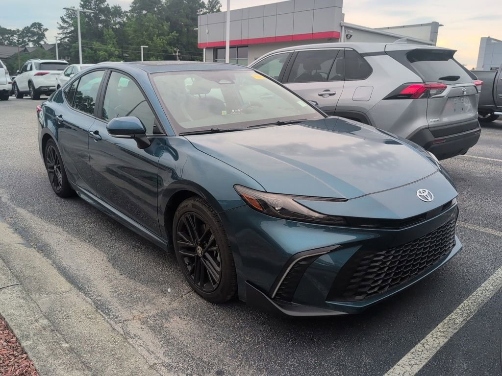 Used 2025 Toyota Camry SE w/ Multimedia Upgrade Package FWD image 1